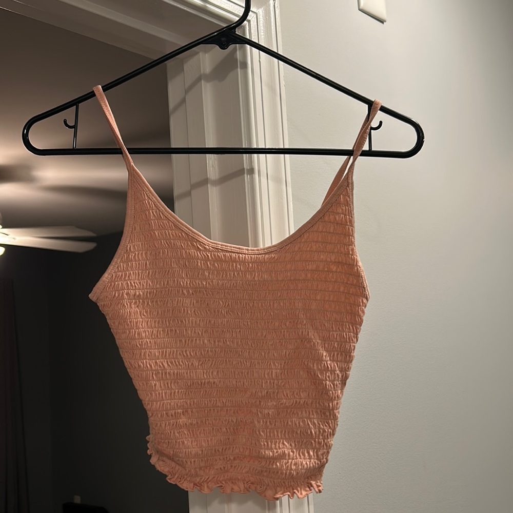 Hollister tank